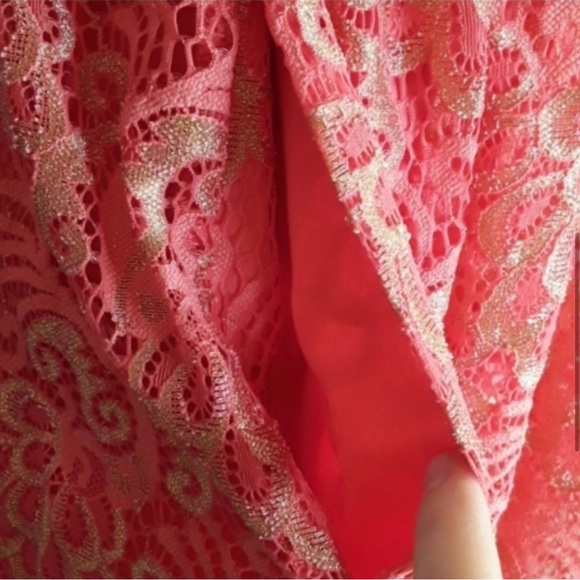 ELLEN TRACY Coral and Gold Dress with Pockets 2 - Picture 3 of 4